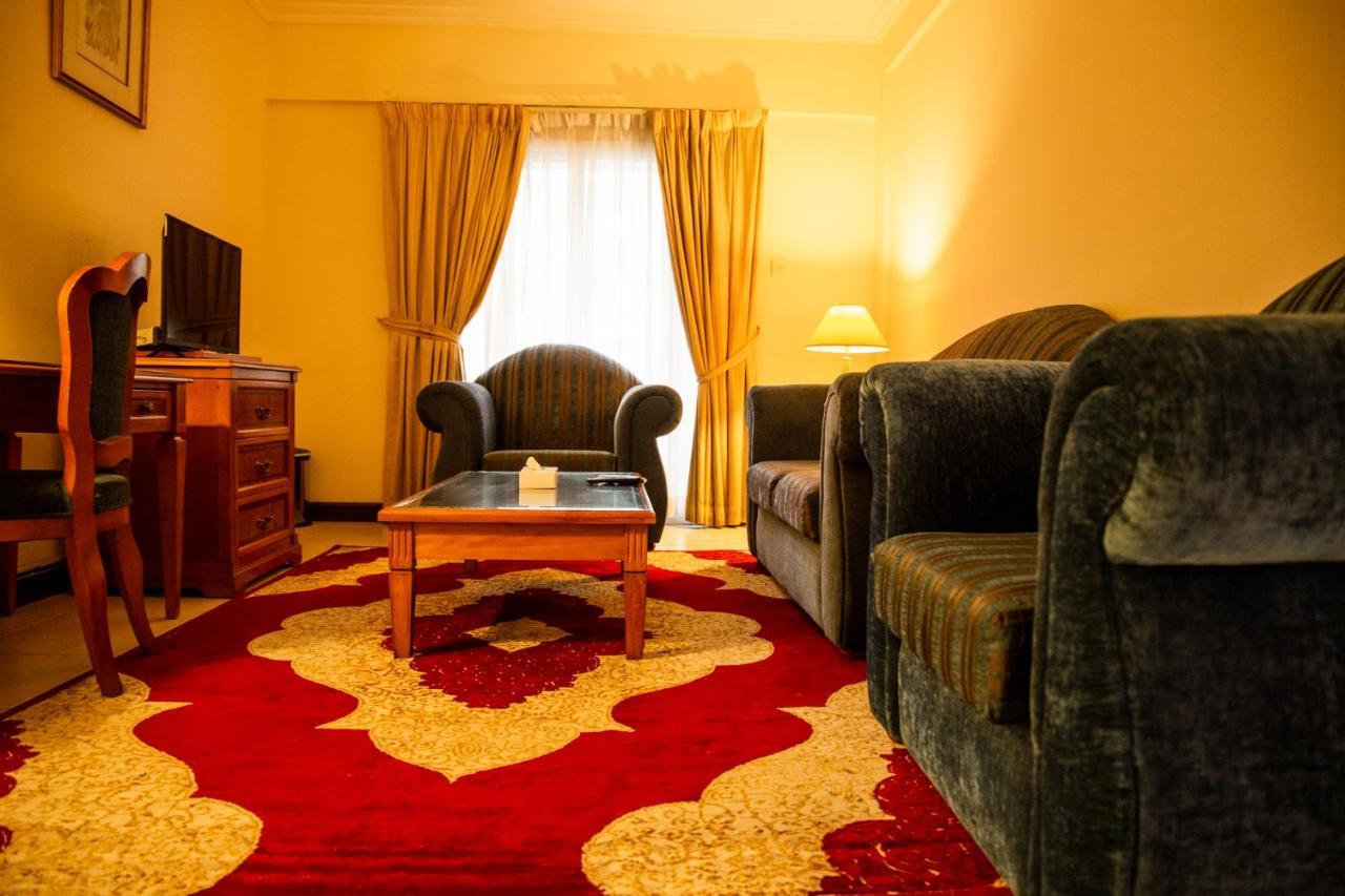 Al Nakheel Hotel Apartments Dubai Bagian luar foto