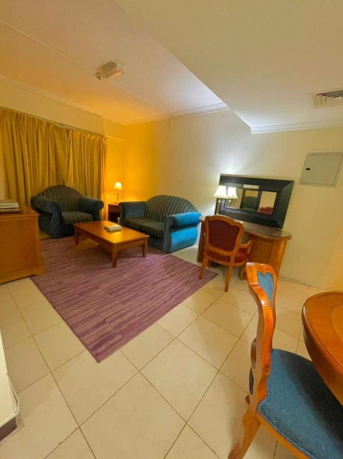 Al Nakheel Hotel Apartments Dubai Bagian luar foto