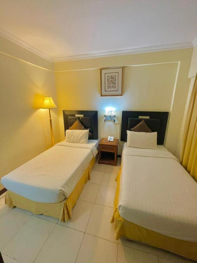 Al Nakheel Hotel Apartments Dubai Bagian luar foto